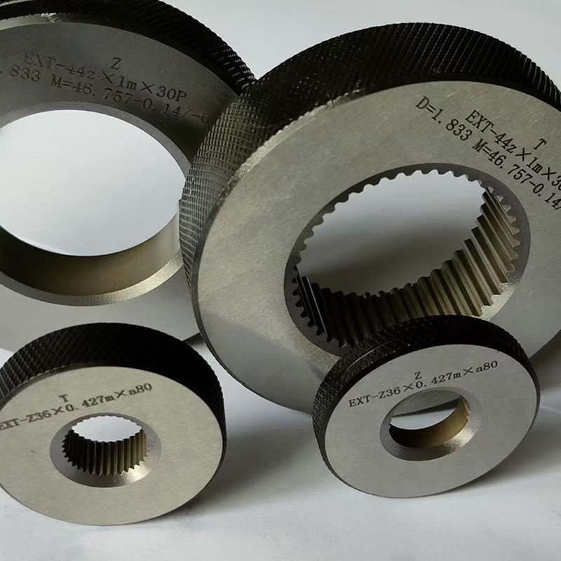 Pîvana ring spline