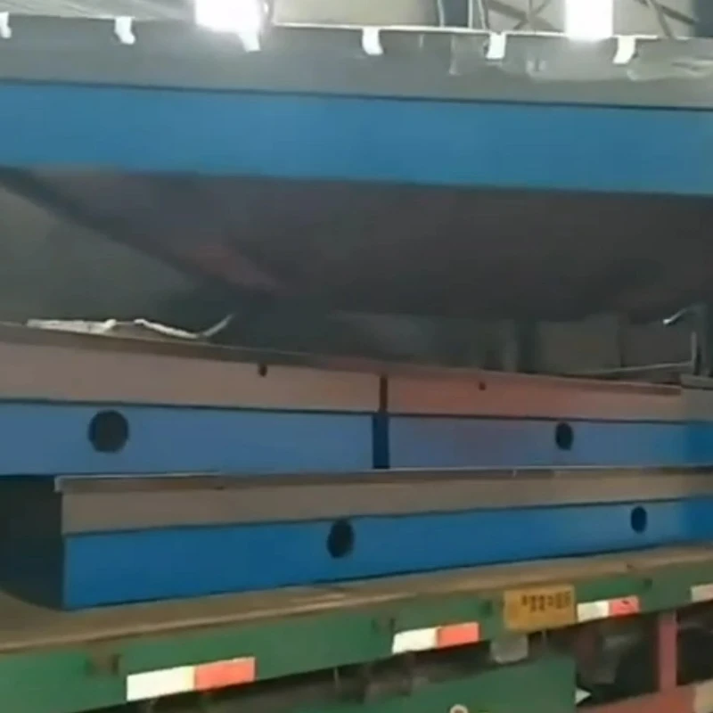 Heşt platformên hesin ên hesinî li wesayîtê ji bo barkirinê têne barkirin