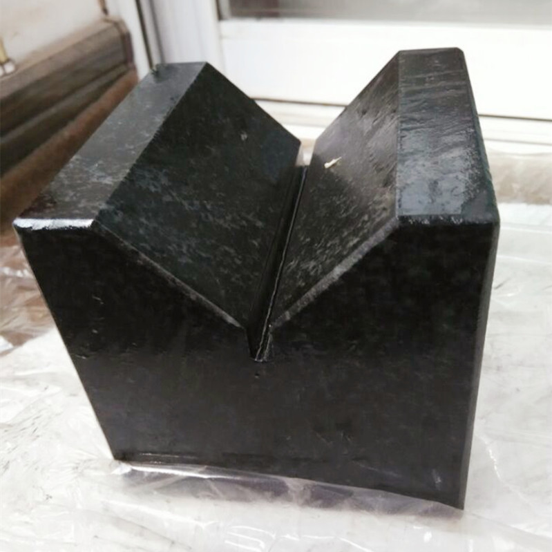 Zêdetir bixwînin li ser plakaya granite ya rastîn