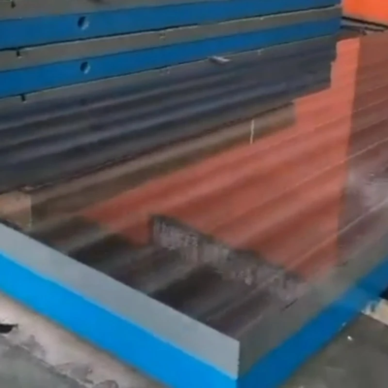2 metre ji hêla 6 Meter Cast Iron Scraping û Lape Platform li benda barkirinê ye